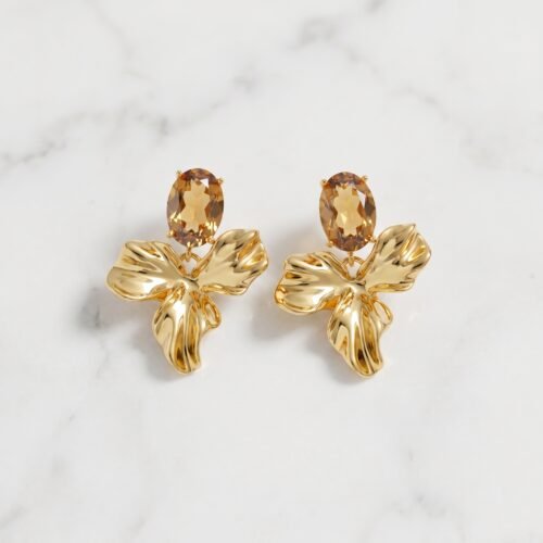 Luxury_jewelry_product_image_2K_202608031911 (1) Amber Crystal & Leaf Cluster Earrings